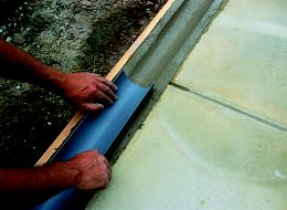 How To Fit A Paving Drainage System Ideas Advice Diy At B Q